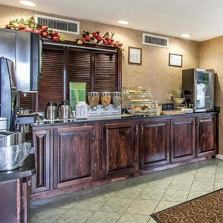 Quality Inn Andalusia Εξωτερικό φωτογραφία