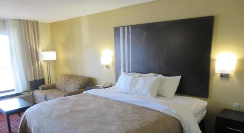 Quality Inn Andalusia Εξωτερικό φωτογραφία