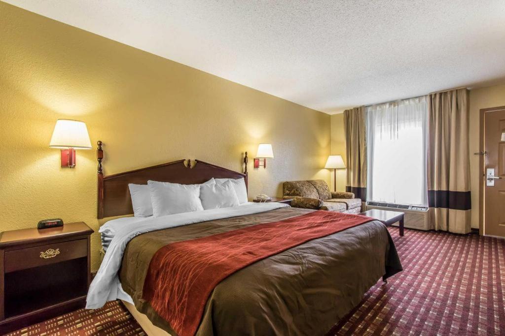 Quality Inn Andalusia Εξωτερικό φωτογραφία