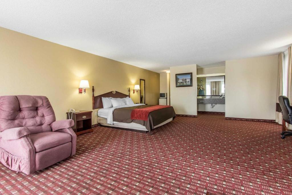 Quality Inn Andalusia Εξωτερικό φωτογραφία