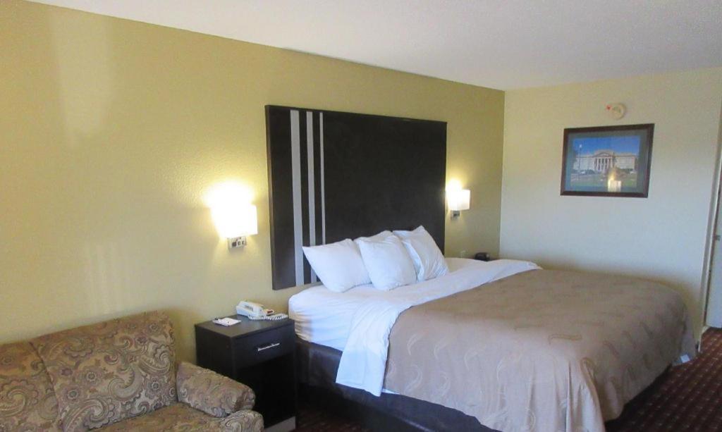 Quality Inn Andalusia Εξωτερικό φωτογραφία