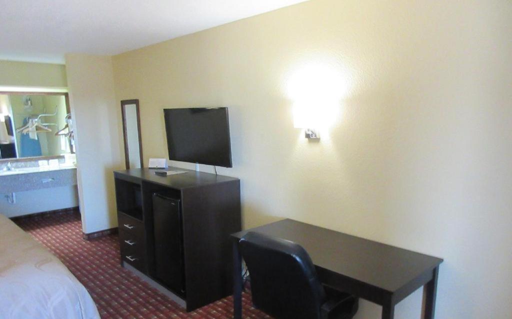 Quality Inn Andalusia Εξωτερικό φωτογραφία