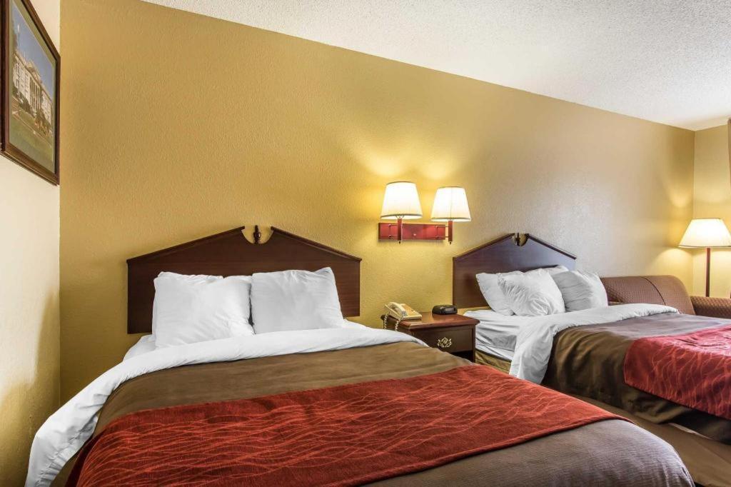 Quality Inn Andalusia Εξωτερικό φωτογραφία