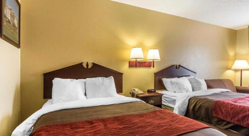 Quality Inn Andalusia Εξωτερικό φωτογραφία